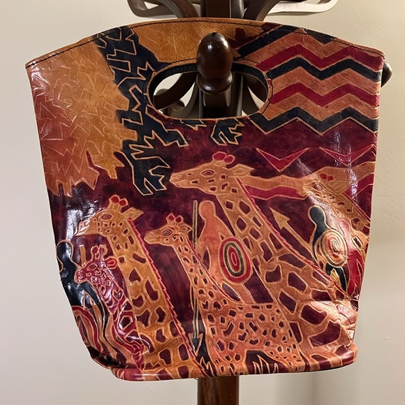 Leather Giraffe Handbag & Coin Purse - Picture 2 of 14